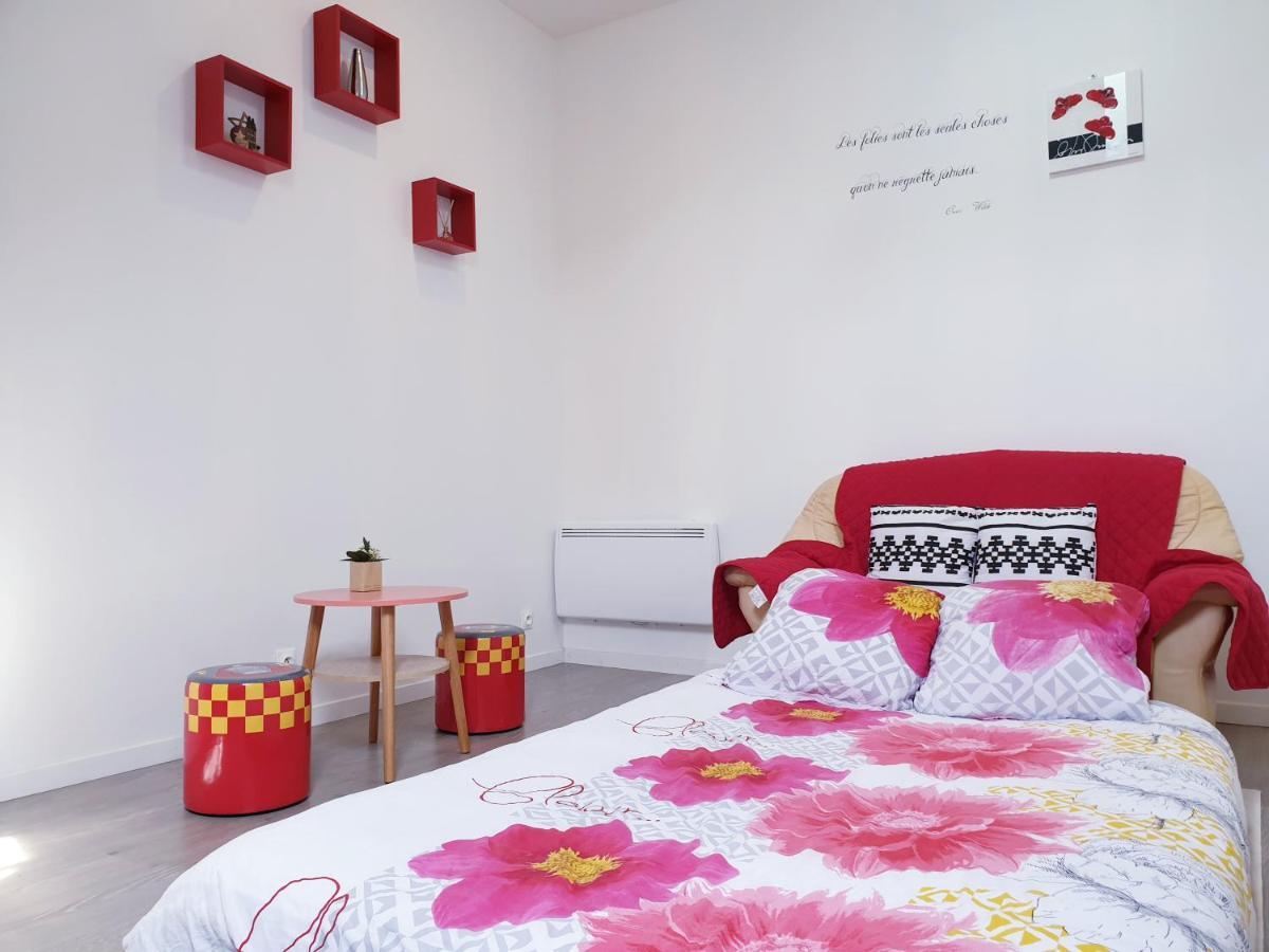 Apartamento 75 Rue de la République Fontenay-le-Comte Exterior foto